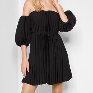 Express | Off-The-Shoulder Pleated Mini Dress